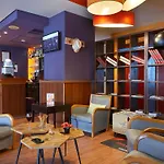 Ibis Annemasse-geneve Hotel 3*