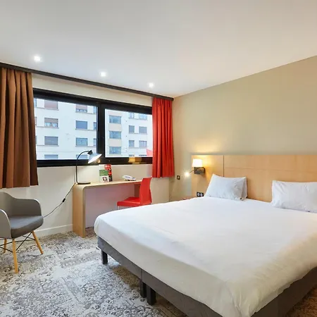 Ibis Annemasse-geneve Амбиёи