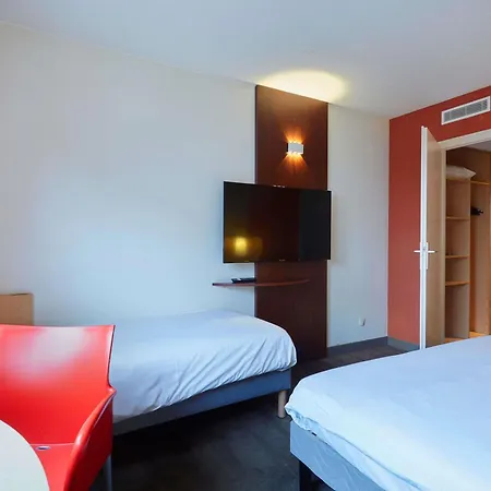 Ibis Annemasse-geneve Отель