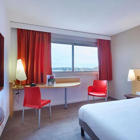 Отель Ibis Annemasse-geneve 3*