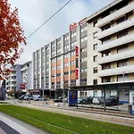 Ibis Annemasse-geneve ホテル 3*