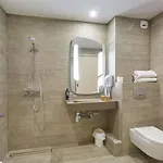 Ibis Annemasse-geneve 酒店