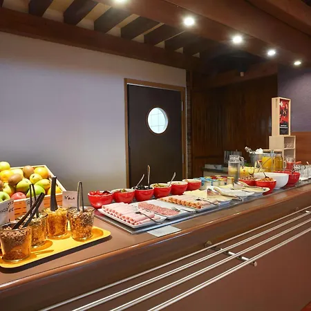 Ibis Annemasse-geneve 3*