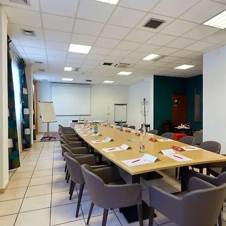 Hotel Ibis Annemasse-geneve Ambilly