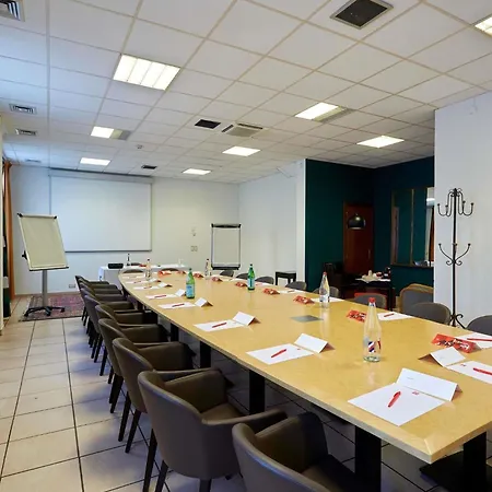 Hotel Ibis Annemasse-geneve Ambilly