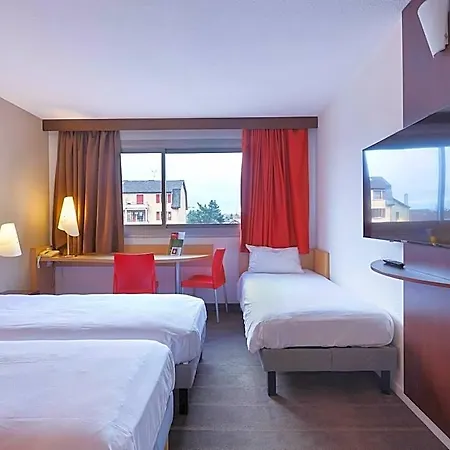 Ibis Annemasse-geneve Hotel