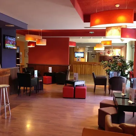 Ibis Annemasse-geneve Hotel 3*