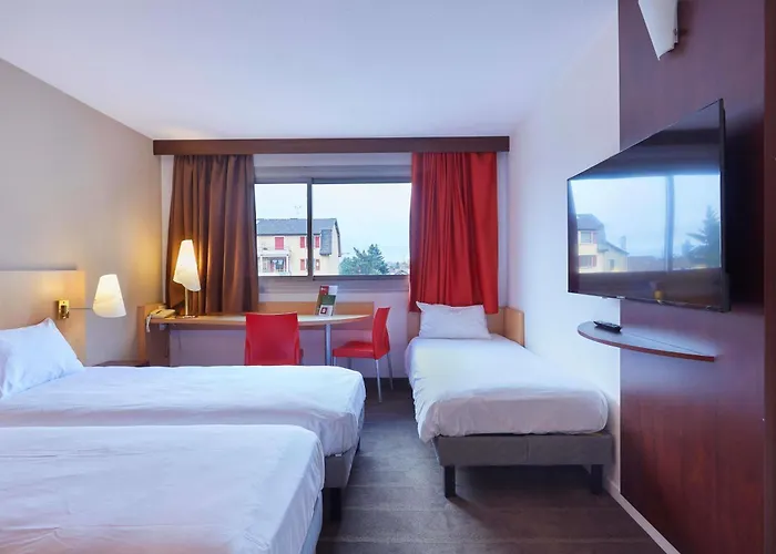 ホテル Ibis Annemasse-geneve 3*