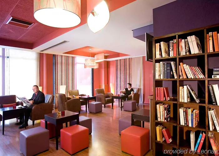 ホテル Ibis Annemasse-geneve 3*