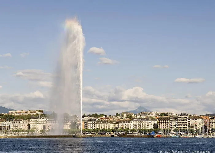 ホテル Ibis Annemasse-geneve アンビイ