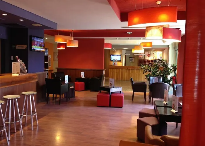 Ibis Annemasse-geneve Hotel 3*