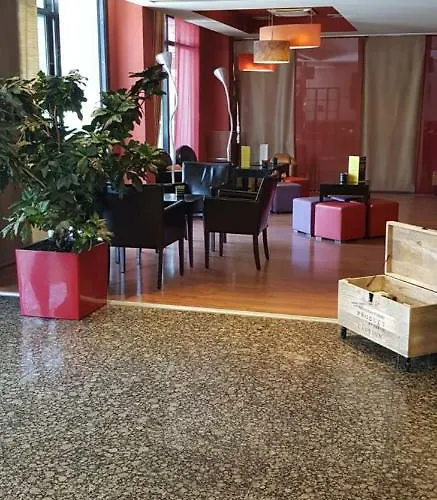 Ibis Annemasse-geneve アンビイ